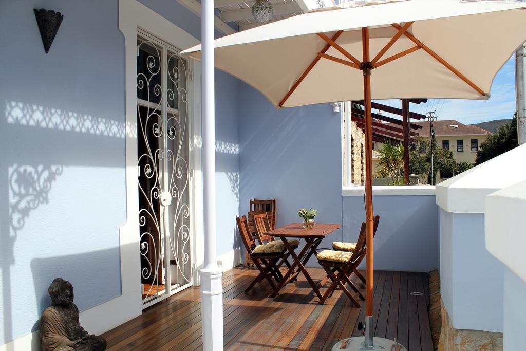 Six On Scott Bed & Breakfast Cape Town Bagian luar foto