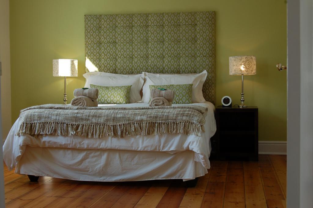 Six On Scott Bed & Breakfast Cape Town Ruang foto