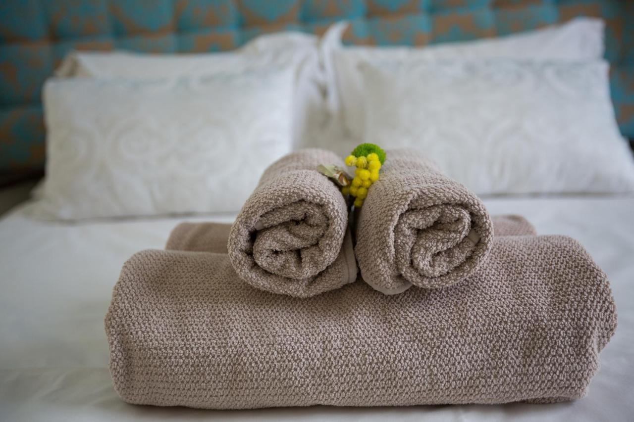 Six On Scott Bed & Breakfast Cape Town Bagian luar foto